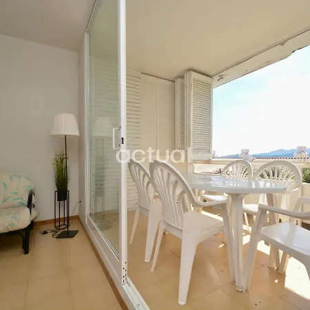 Petunias Bl.1 Esc.3 2º-1ª Apartment
